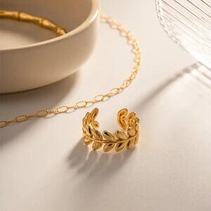 Ring Women Fashion Style Gold Plated One Size - Stainless Steel